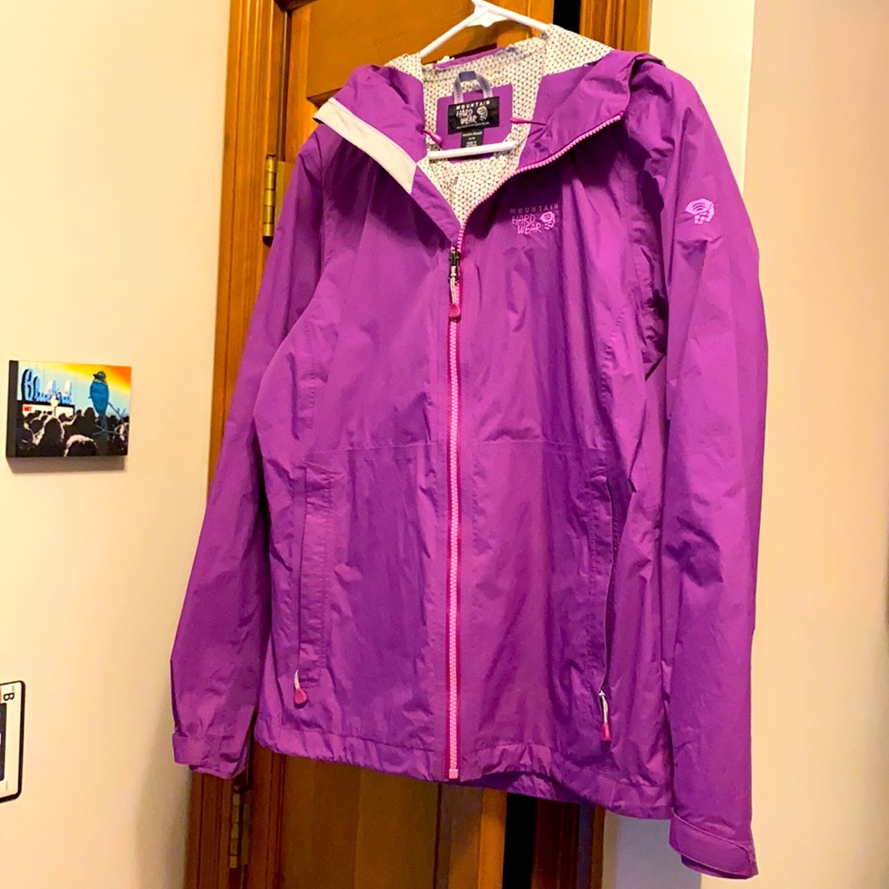 Women’s Mountain Hardwear Rain Jacket